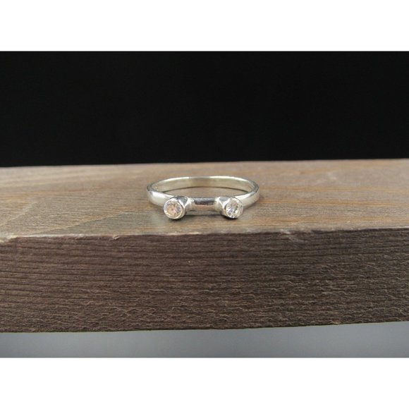Size 7.75 Sterling Silver Double Round Cubic Zirconia Band Ring - Picture 1 of 8
